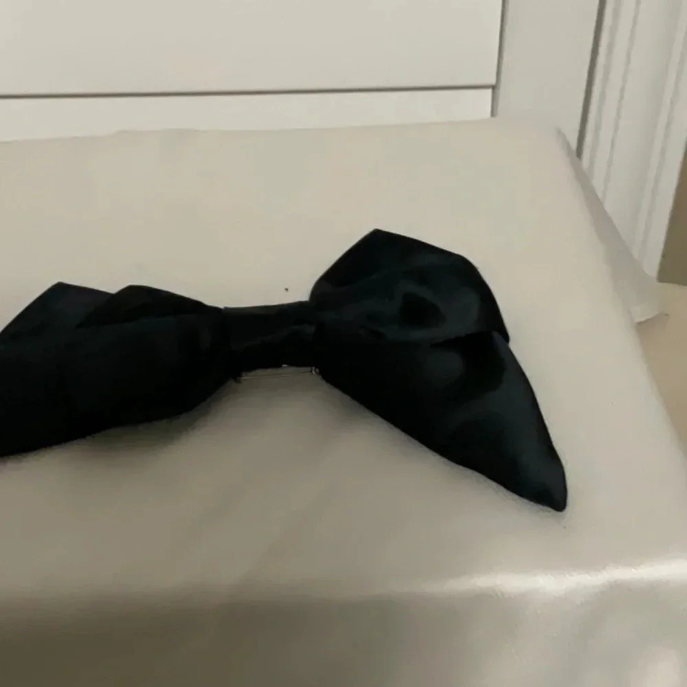 Bow Tie